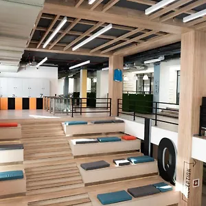  Капсульный отель Iq Coworking